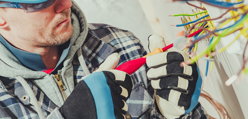 Elektroinstallateur EFZ 2